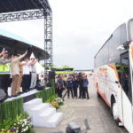 Libur Nataru 2026, Menhub Berangkatkan Ribuan Penumpang Menggunakan Bus Gratis